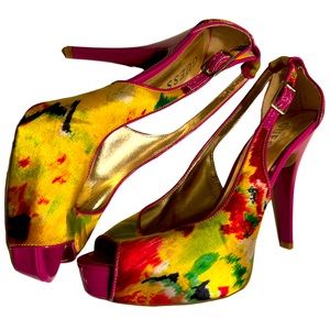 High End Guess Multi Color High Heels PINK Shoes Women’s 8.5M
